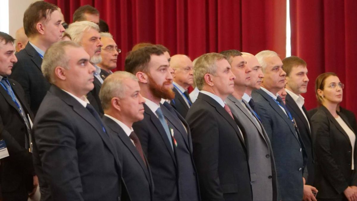 В Дагестане прошел IV Международный форум соотечественников, проживающих за рубежом В Дагестане прошел IV Международный форум соотечественников, проживающих за рубежом