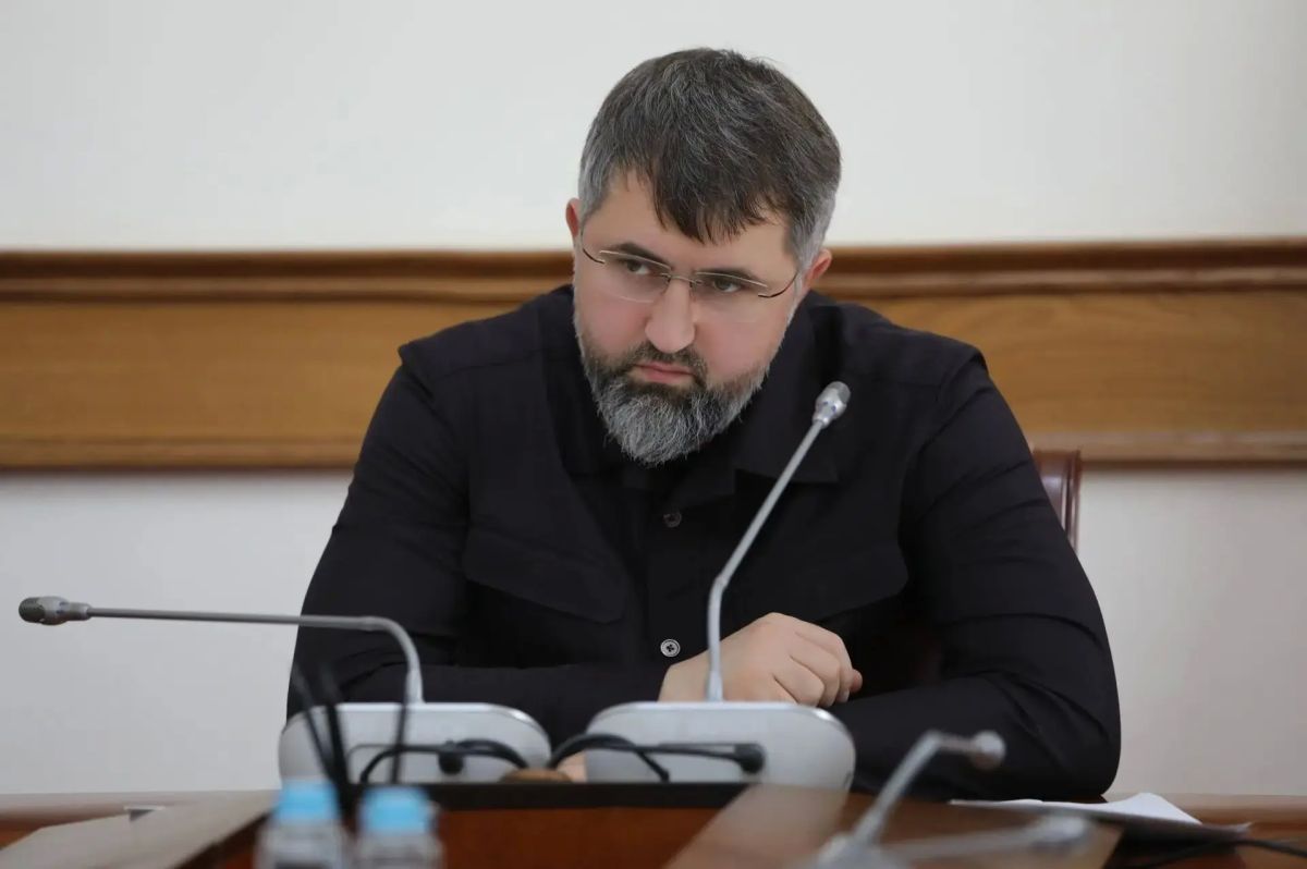 Премьер Дагестана Магомед Рамазанов провел совещание по финансово-экономическим показателям