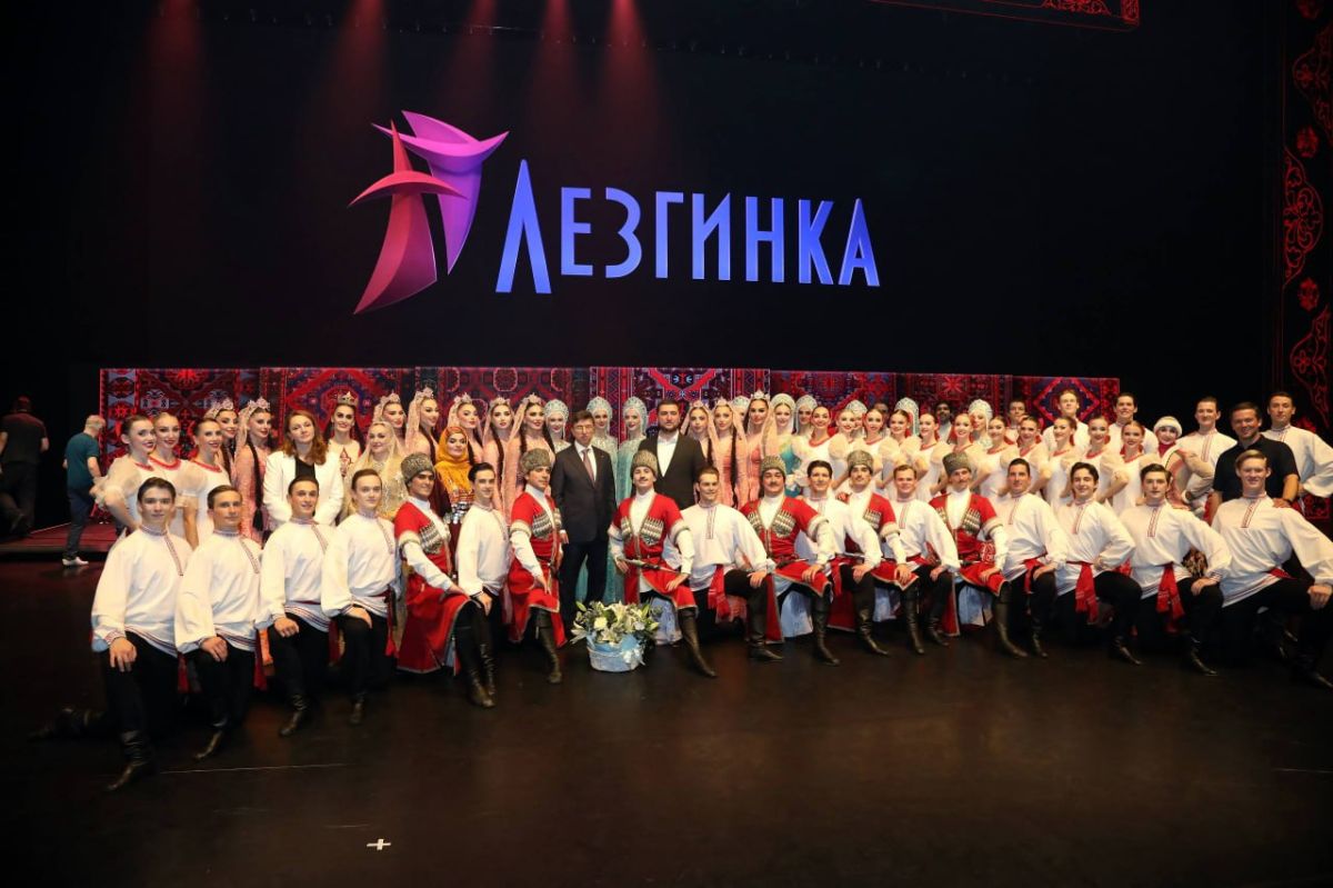 В Махачкале восстановили улицу Ажурную, пострадавшую от весенних паводков В Махачкале восстановили улицу Ажурную, пострадавшую от весенних паводков