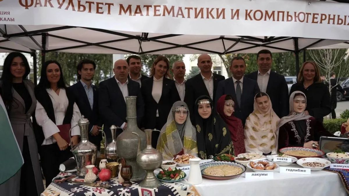 Махачкала: этнофестиваль «Наследие»