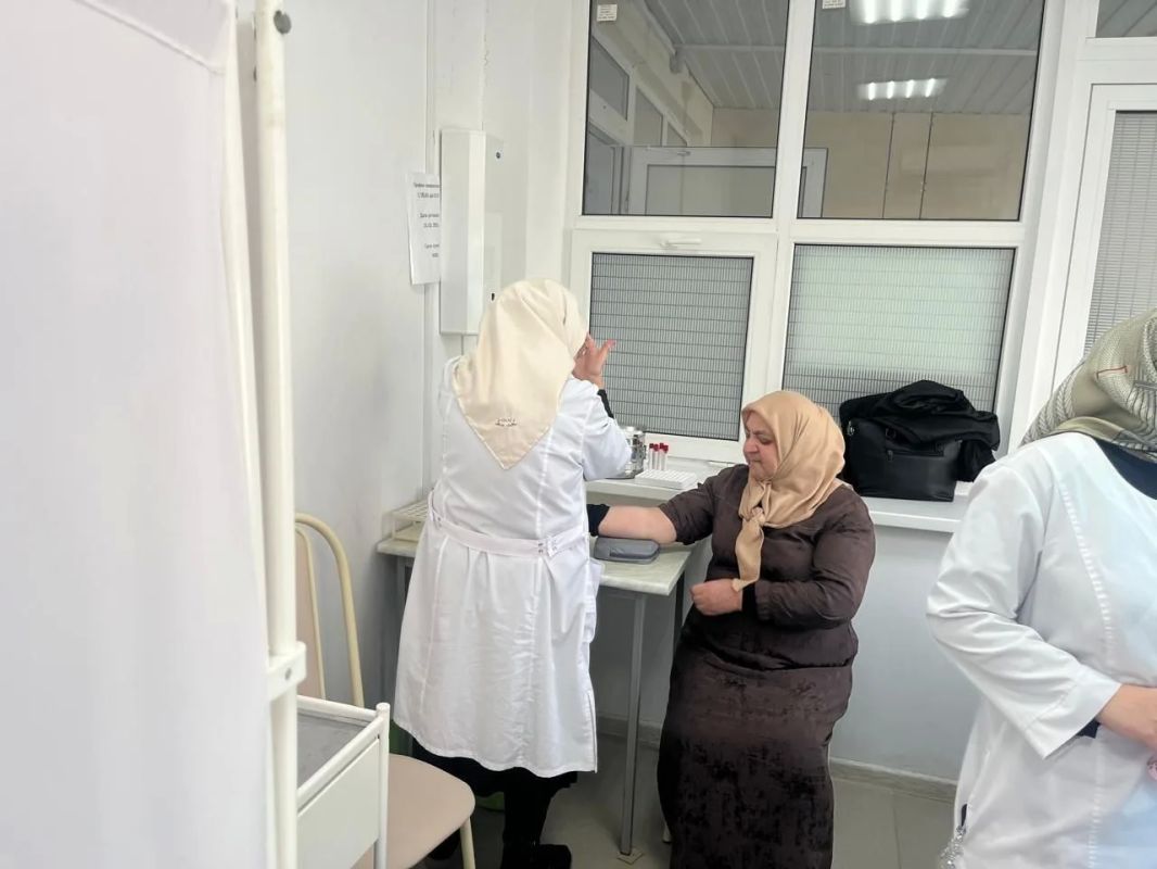 В Казбековском районе пожилых граждан доставили на медобследование В Казбековском районе пожилых граждан доставили на медобследование