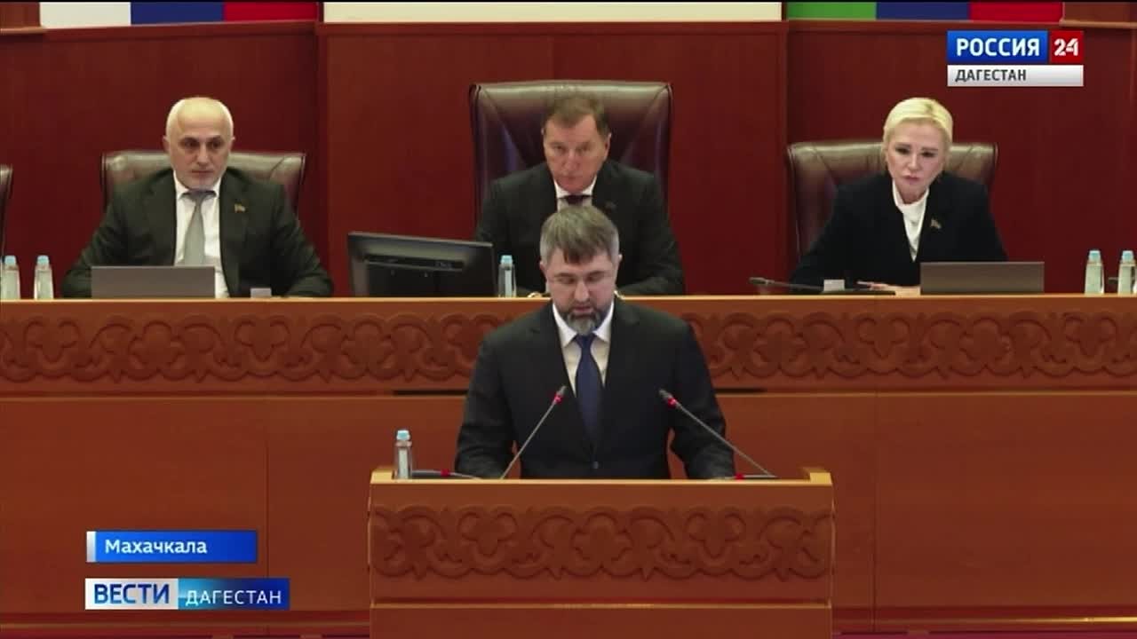 Сегодня Народное Собрание Дагестана единогласно утвердило Магомеда Рамазанова на должность председателя правительства республики