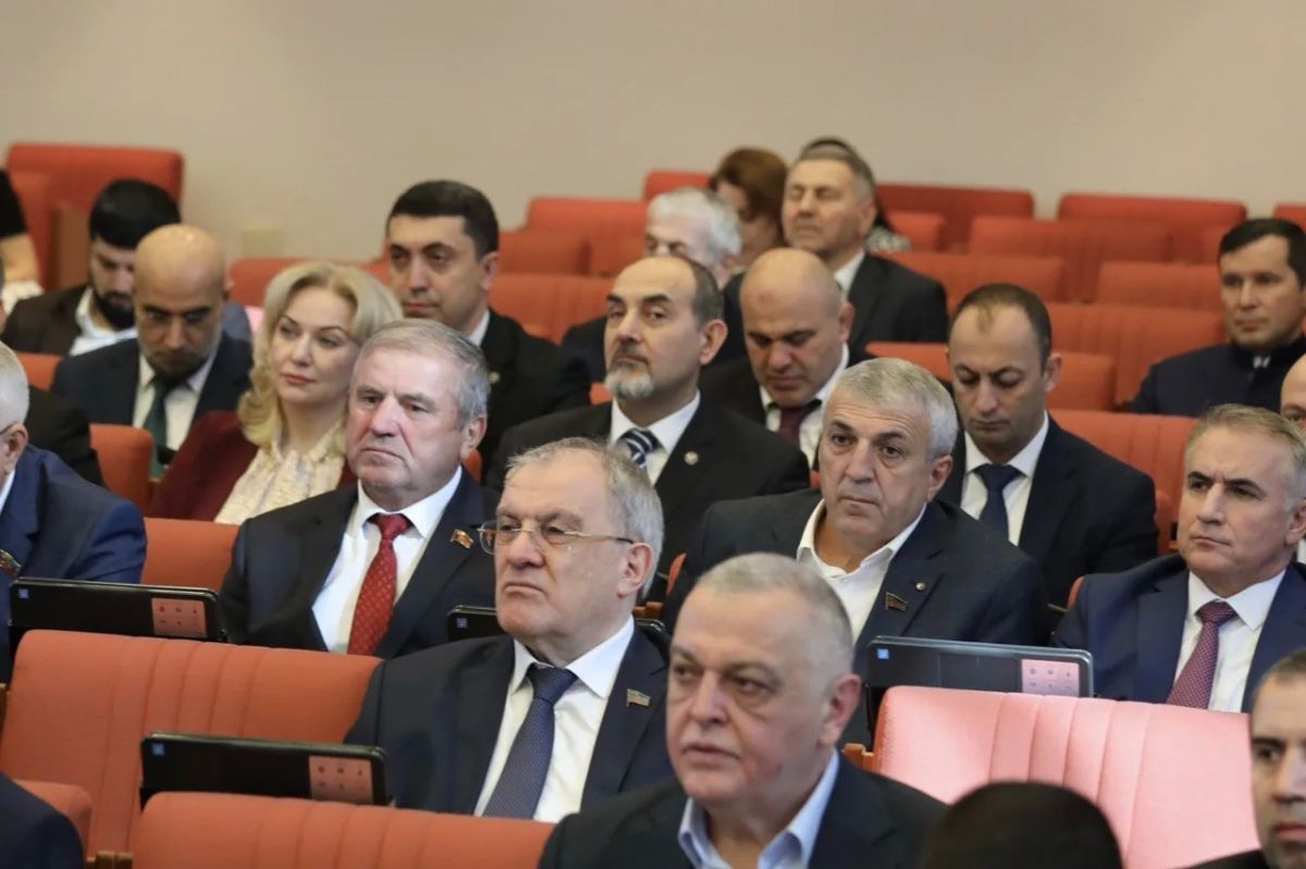 Магомед Рамазанов обозначил ключевые задачи в сфере образования Дагестана Магомед Рамазанов обозначил ключевые задачи в сфере образования Дагестана