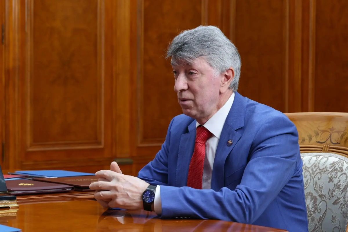 Фёдор Щукин провёл встречу с директором Дагестанского федерального исследовательского центра Российской академии наук Акаем Муртазаевым Фёдор Щукин провёл встречу с директором Дагестанского федерального исследовательского центра Российской академии наук Акаем Муртазаевым