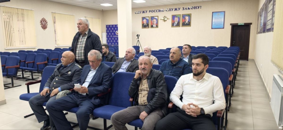 В Госавтоинспекции обсудили вопросы безопасности пассажирских перевозок В Госавтоинспекции обсудили вопросы безопасности пассажирских перевозок