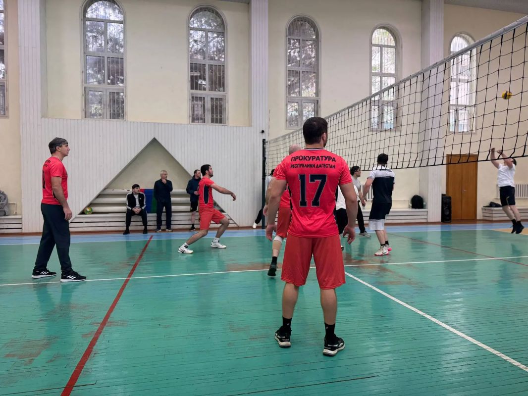 В прокуратуре Республики Дагестан состоялся турнир по волейболу, посвященный предстоящему празднованию Дня народного единства В прокуратуре Республики Дагестан состоялся турнир по волейболу, посвященный предстоящему празднованию Дня народного единства